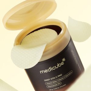 MEDICUBE DEEP VITA C PAD (70 PCS)
